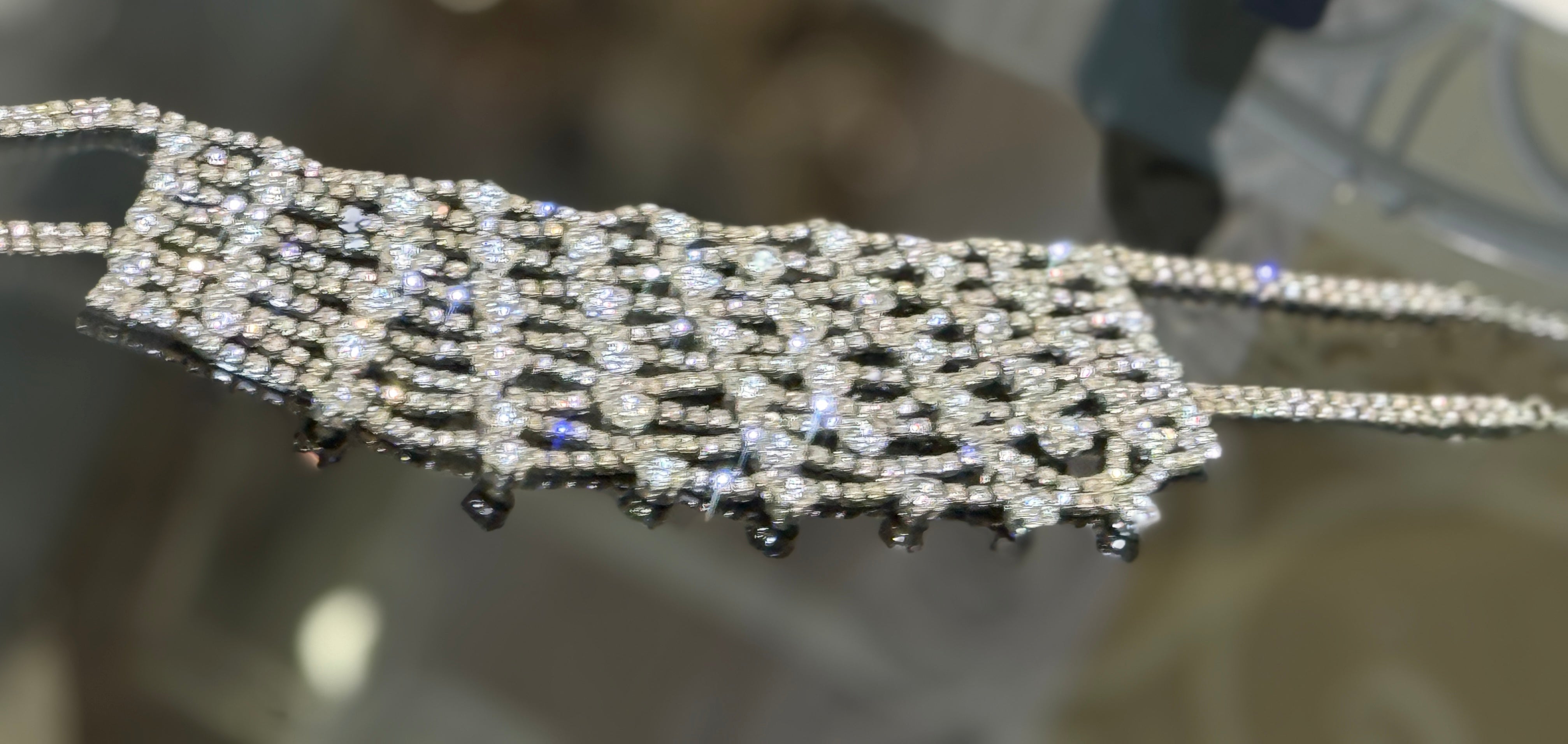 Collana Ambeta
