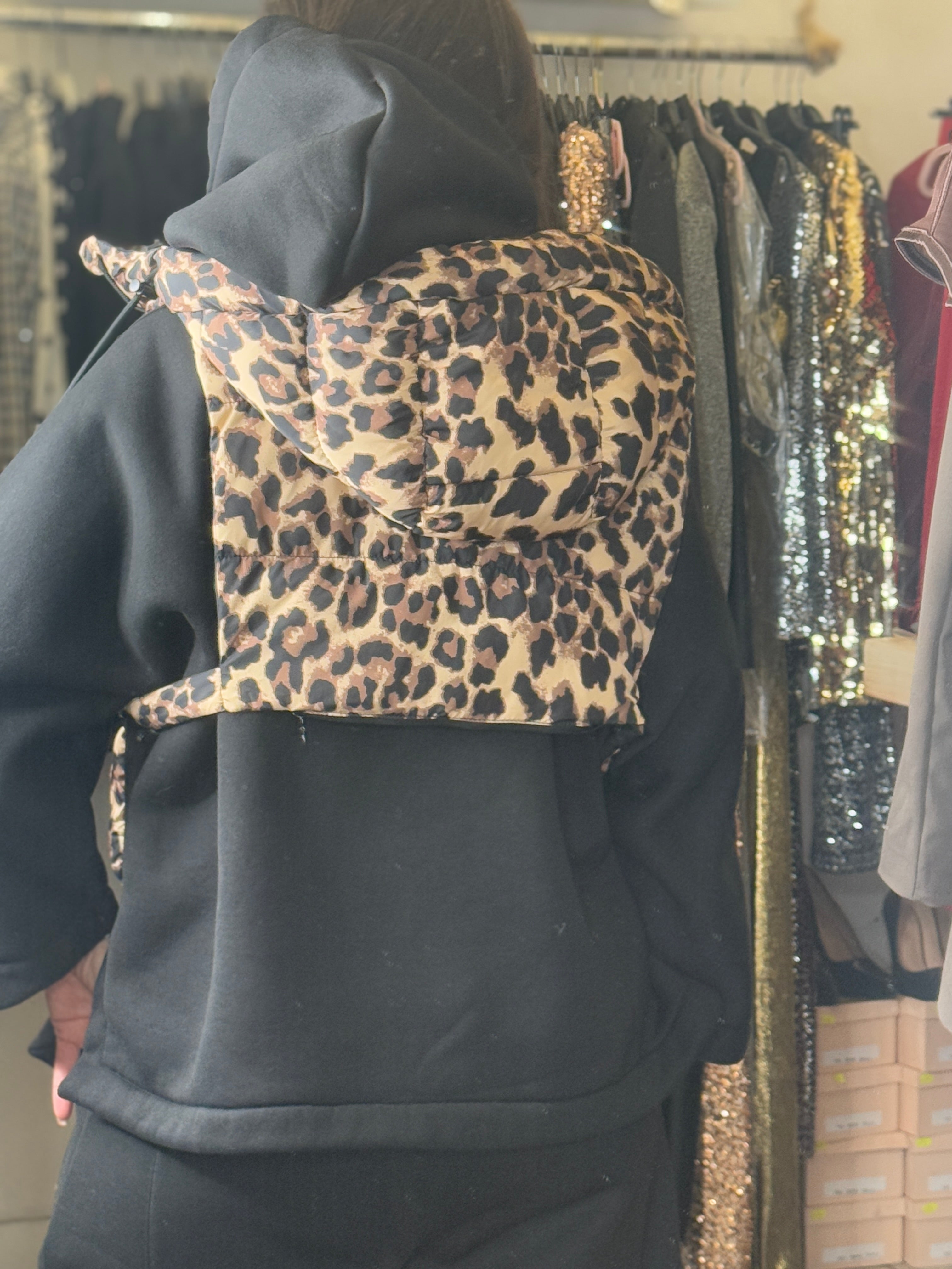 Gilet Street