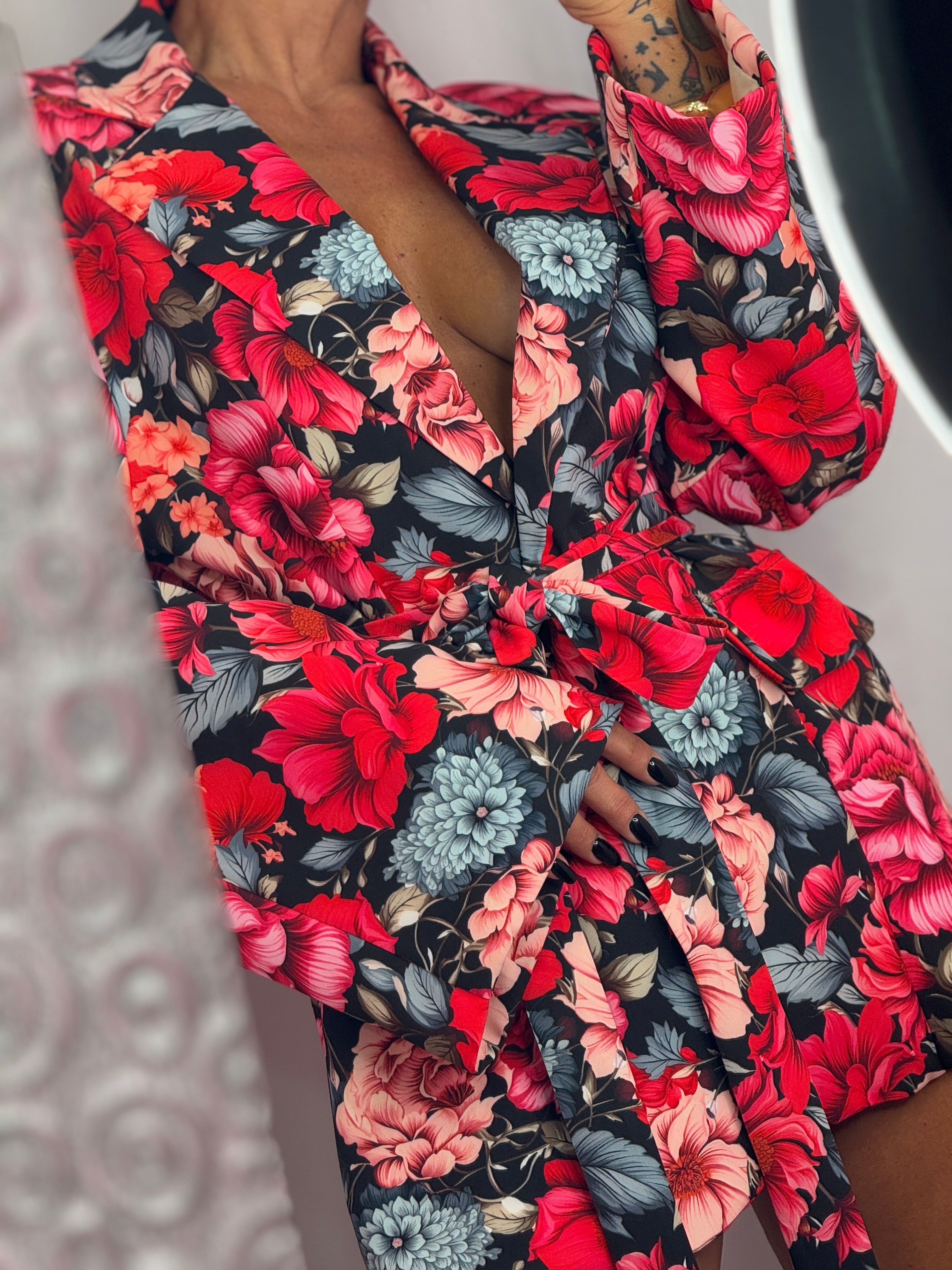 Blazer Rose 🥀