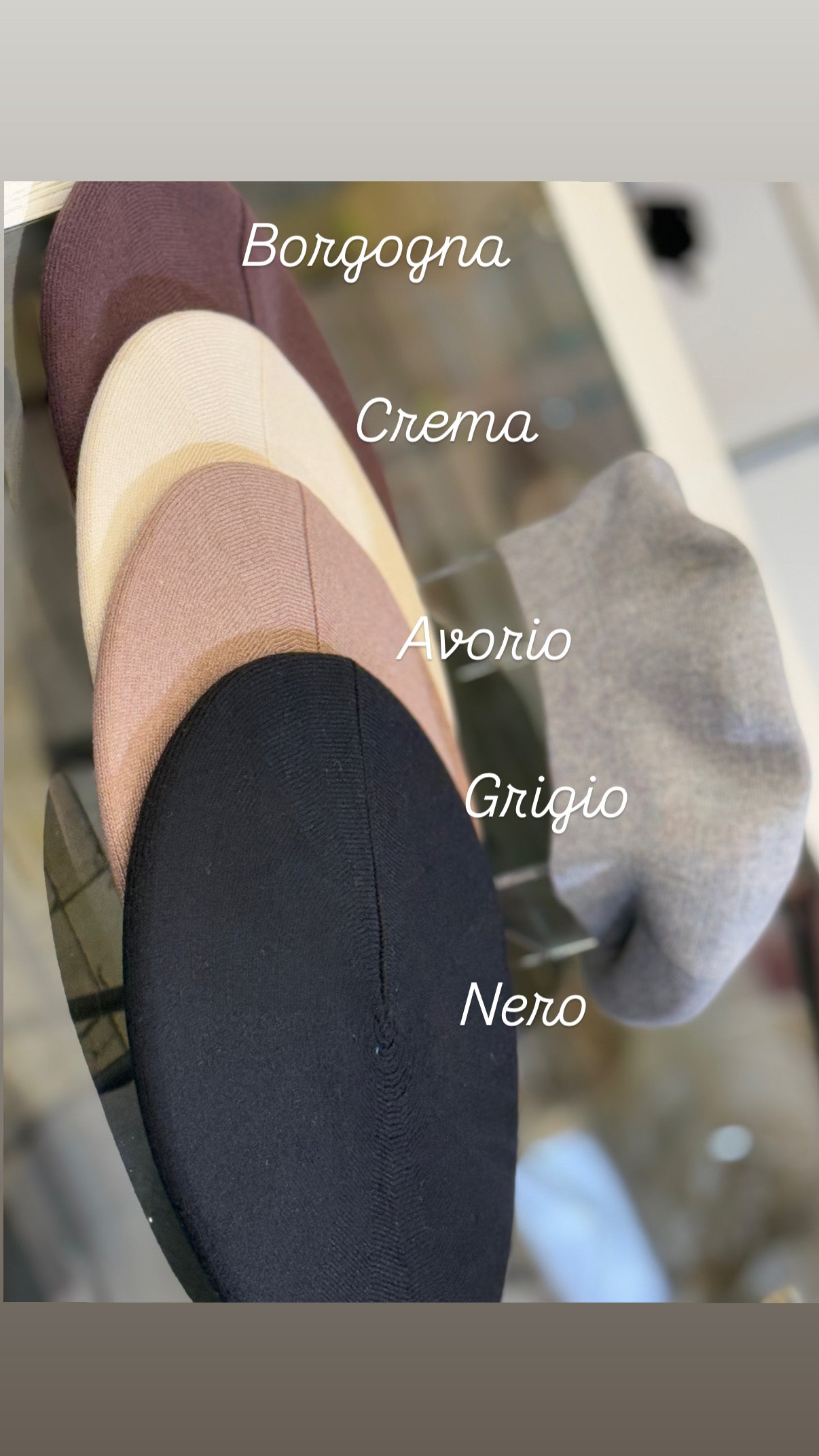 Cappello 𝐏𝐚𝐫𝐢𝐬