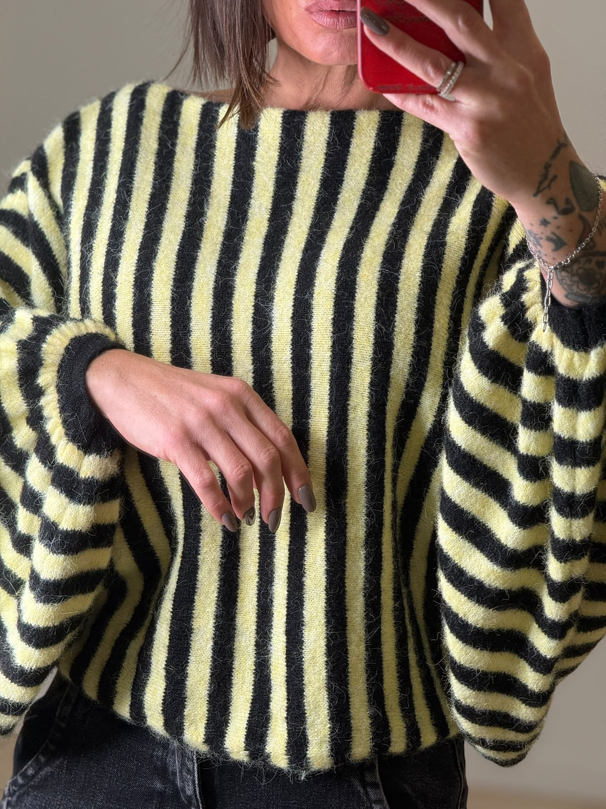 Pull stripes