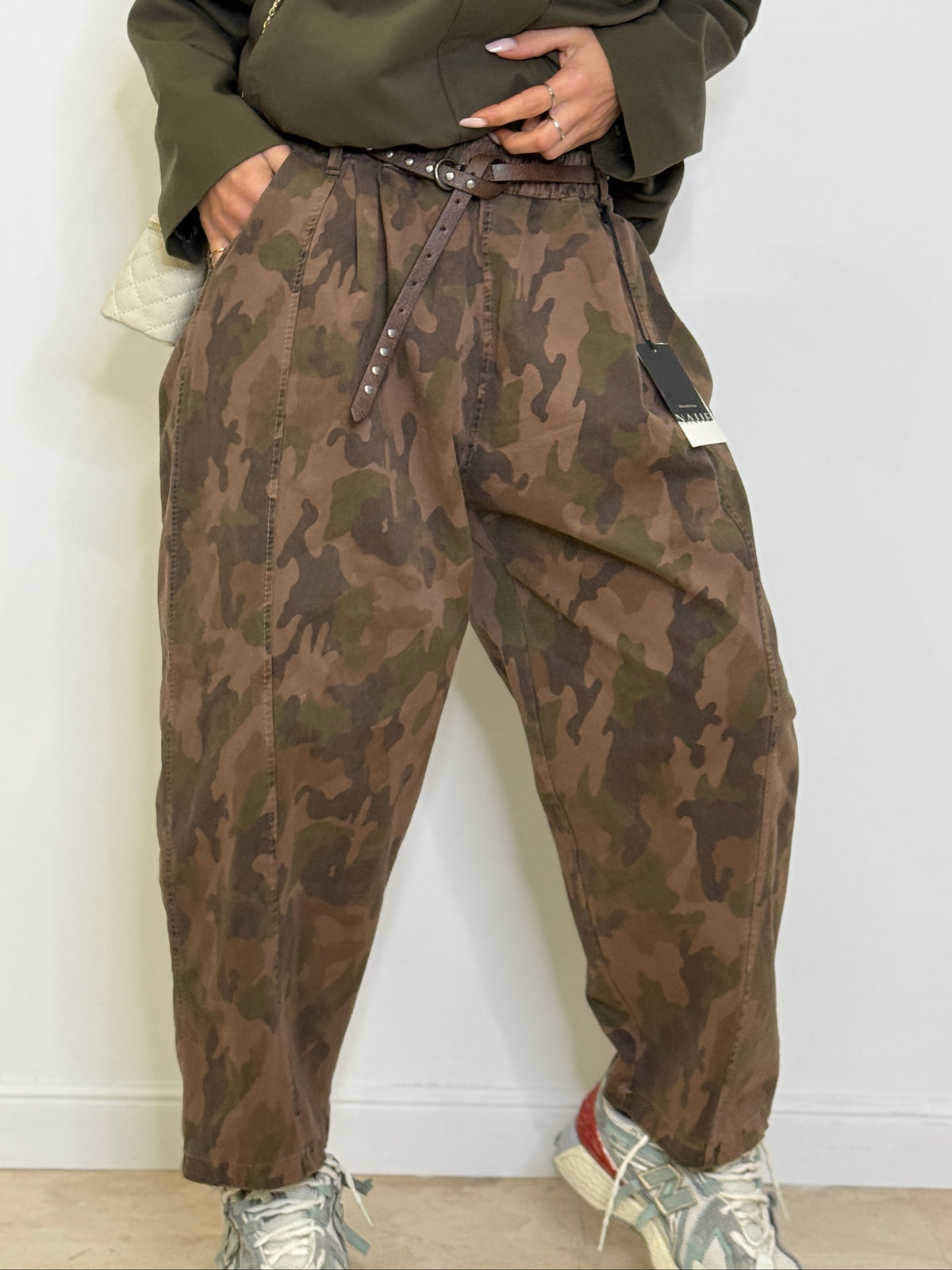 Pantalone Army chic